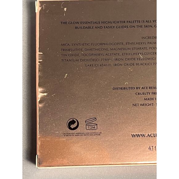 Ace Beaute Makeup Ace Beaute Glow
Essentials Shimmering Glow Highlighter Palette - Picture 6 of 8
